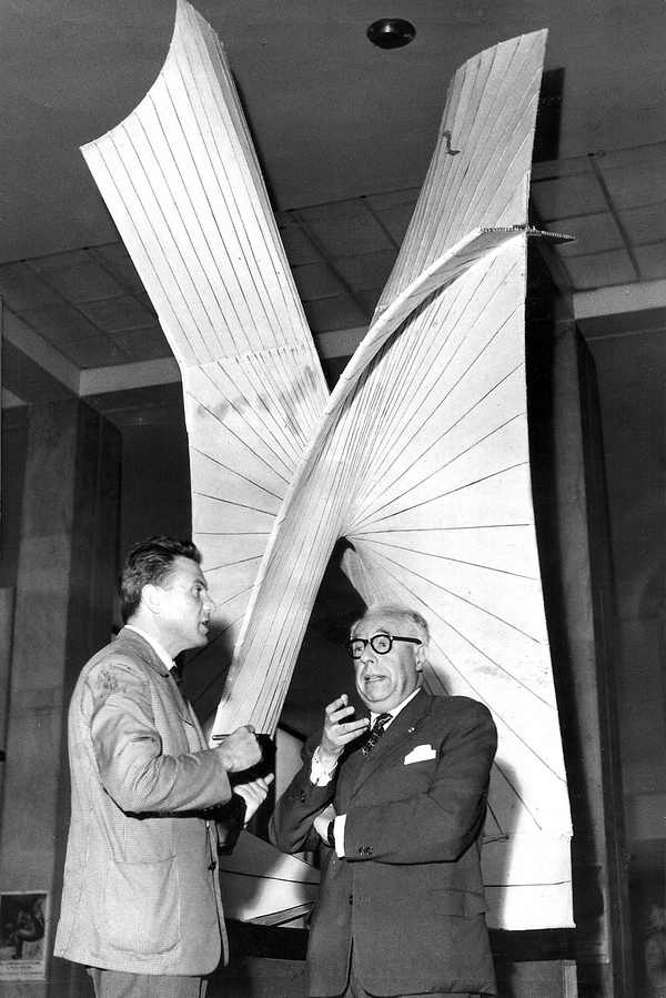Gyula Kosice y Jean Cassou