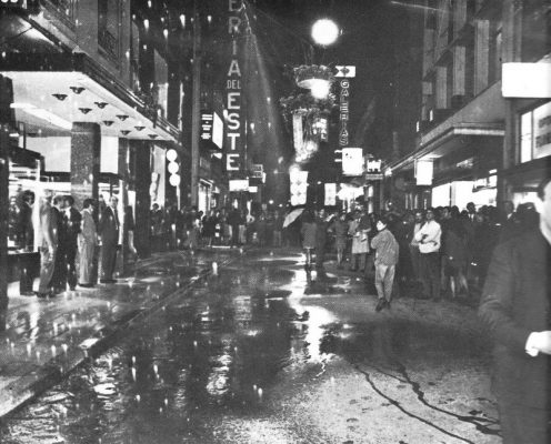 150 metros de lluvia, calle Florida