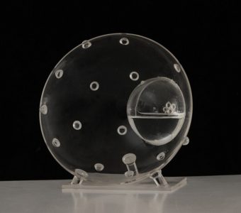 Hidroesfera, plexiglás y agua, 024 x 016 m